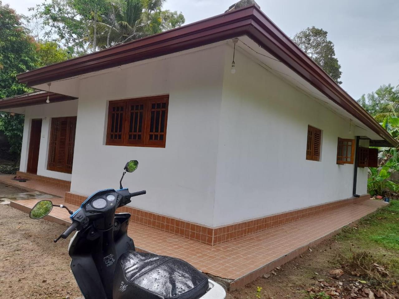 Hostal Gang Ahangama Luaran gambar